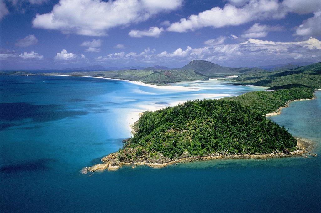 Aparthotel At Waterfront Whitsunday Retreat - Adults Only Airlie Beach Zewnętrze zdjęcie