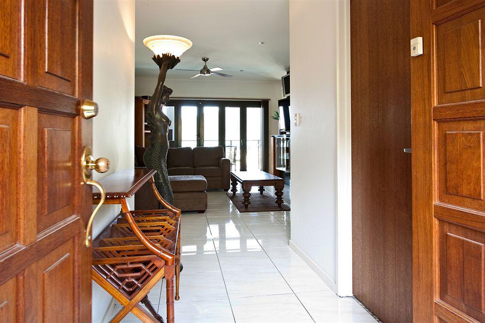 Aparthotel At Waterfront Whitsunday Retreat - Adults Only Airlie Beach Zewnętrze zdjęcie